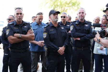 مقرّ قيادة ميداني في رهط لحفظ النظام : ضبط اسلحة واعتقال مشتبهين